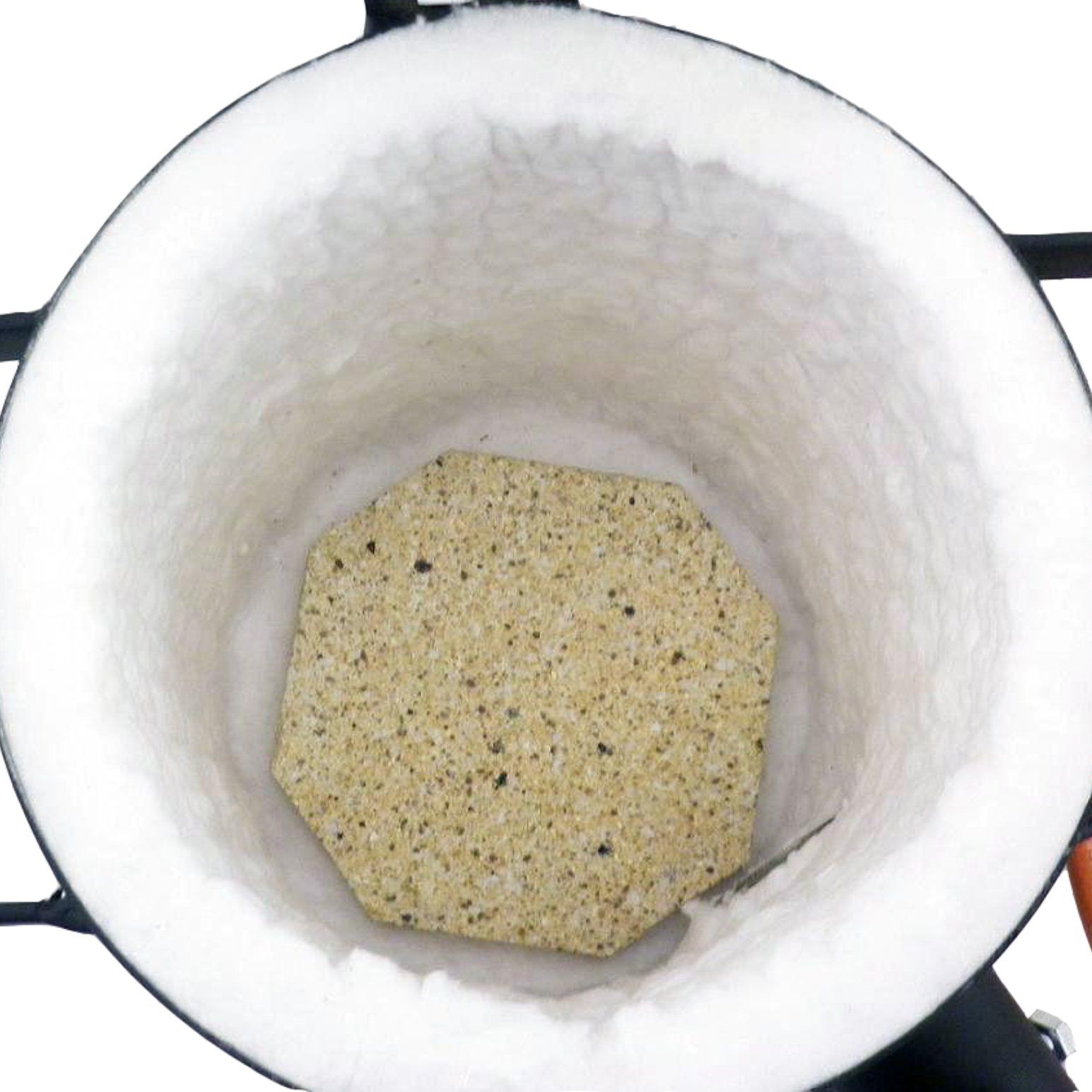 Draagbare gas smeltoven 4 kg met 1 brander Binnenkant
