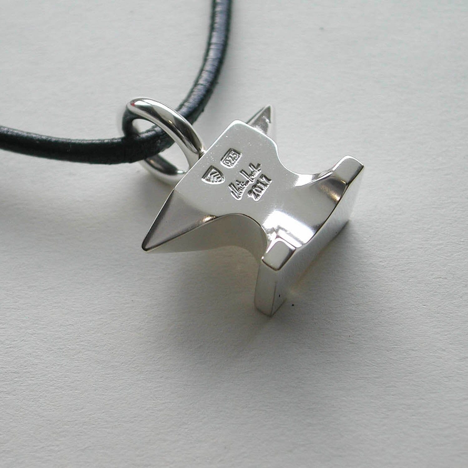 Hanger Aambeeld in zilver 925 Keurmerk