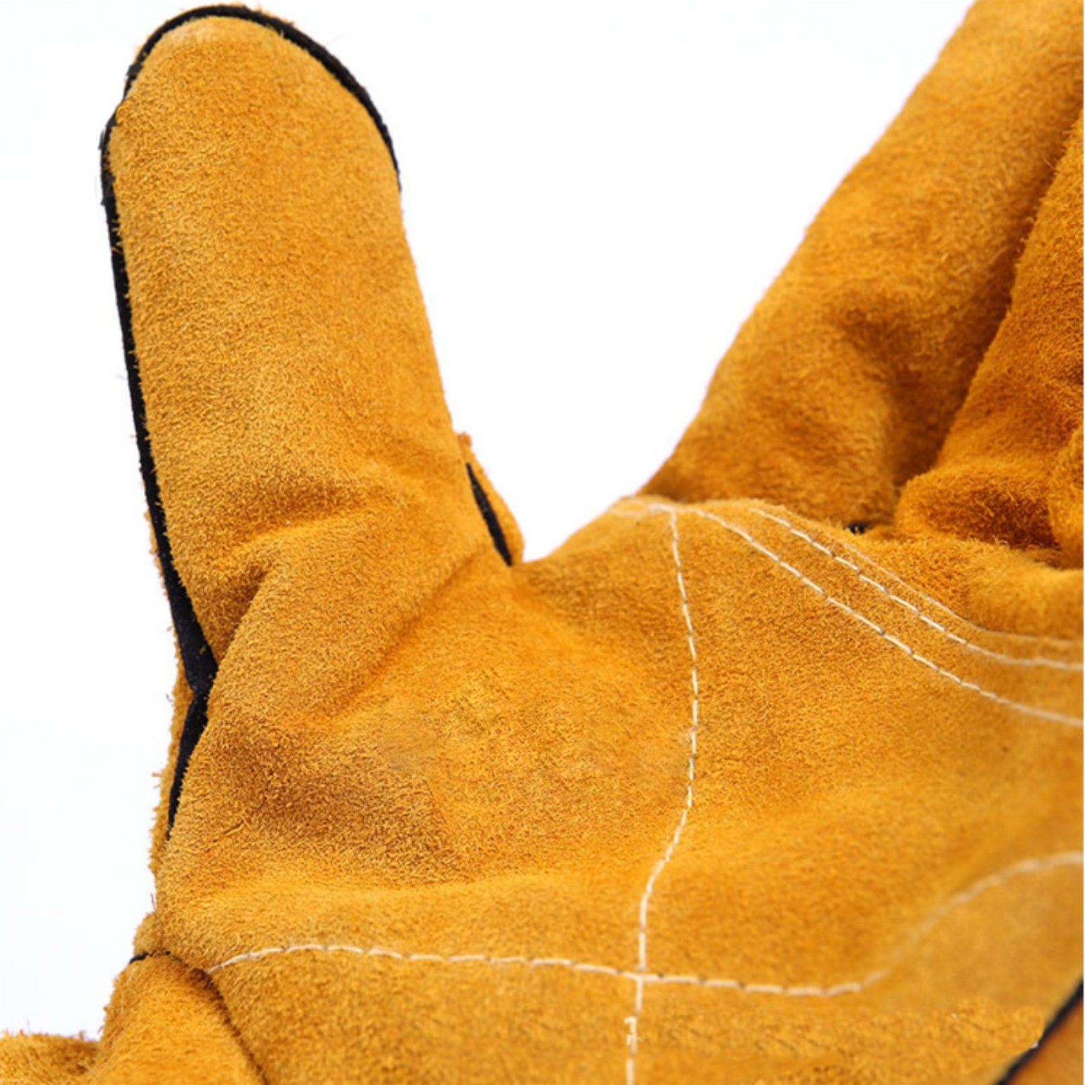 Lashandschoenen kort van koeienleer Detail